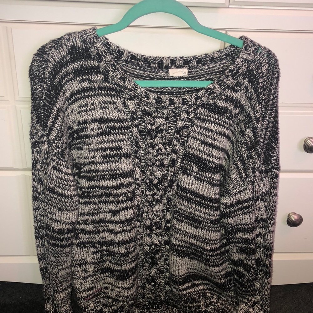 Black and white long sweater